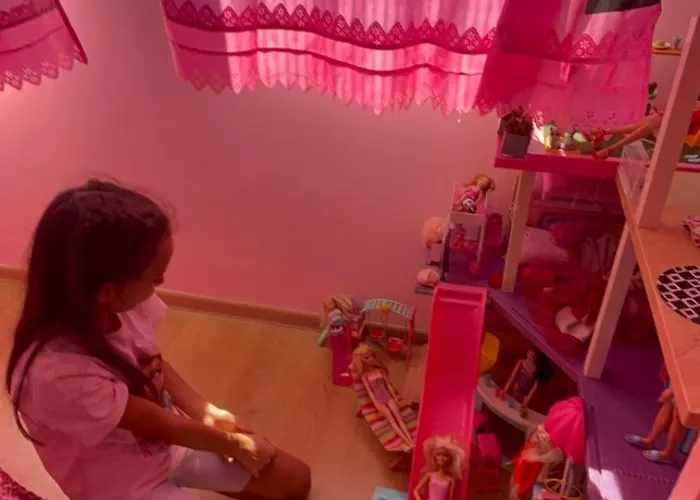 Barbie-themed 3bdr Penthouse Near The Beach, Nessebar