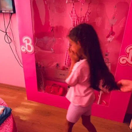Barbie-themed 3bdr Penthouse Near The Beach, Apartment Nesebar