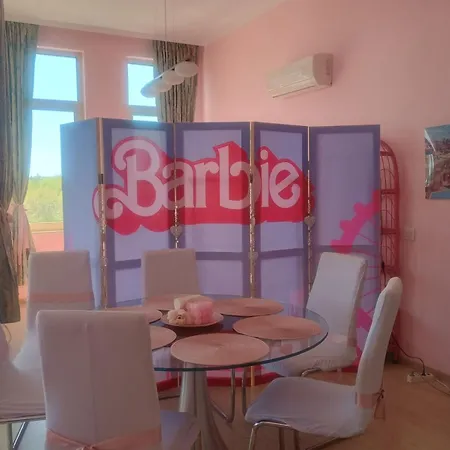 公寓 Barbie-themed 3bdr Penthouse Near The Beach,