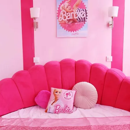Barbie-themed 3bdr Penthouse Near The Beach, Апартаменти