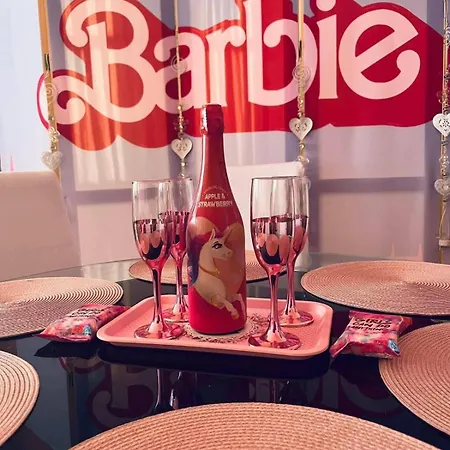 Barbie-themed 3bdr Penthouse Near The Beach, Несебир