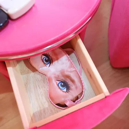 Апартаменти Barbie-themed 3bdr Penthouse Near The Beach,