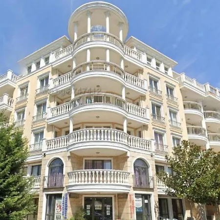 Barbie-themed 3bdr Penthouse Near The Beach, Апартаменти