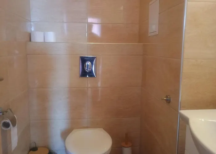 公寓 Barbie-themed 3bdr Penthouse Near The Beach, 内塞伯尔