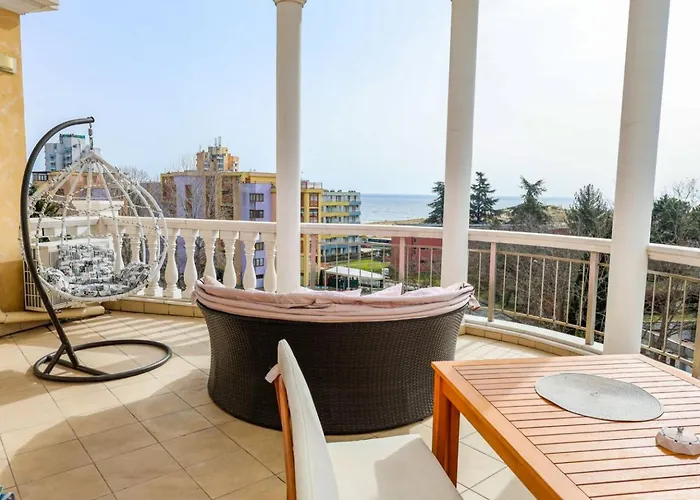 Barbie-themed 3bdr Penthouse Near The Beach, 公寓