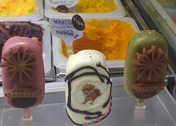 公寓 Barbie-themed 3bdr Penthouse Near The Beach, 内塞伯尔